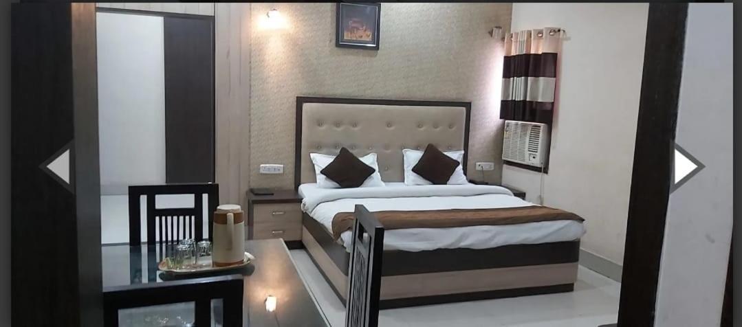 Hotel Soni International Khalilabad Eksteriør billede